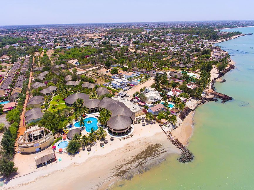 Vue aérienne Saly Portudal station balnéaire Sénégal bord de mer